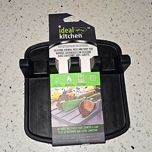 BLACK SILICONE UTENSIL REST AND DRIP PAD
